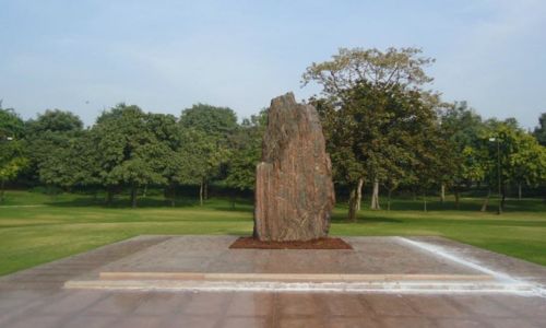 One Day Delhi Sightseeing Package Bus